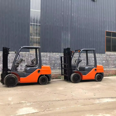 2012 Used Japan Toyota 3 Ton Forklift with 3 Mast Fork Lift and Automatic Manual Control