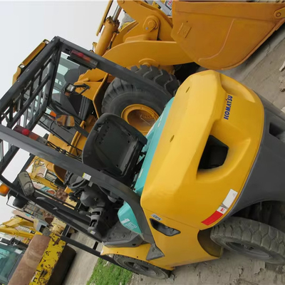 JAPAN Manufactured 3 ton Komatsu FD30 Used Forklift with 1.2M Fork Length Affordable