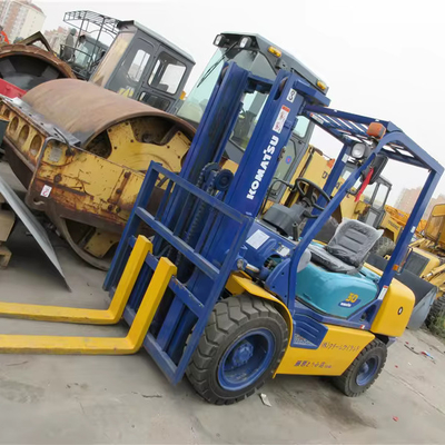 3ton KOMATSU FD30 FD25 FD50 forklift 1.5ton 2.5ton 3ton 5ton japan made USED TCM forklift
