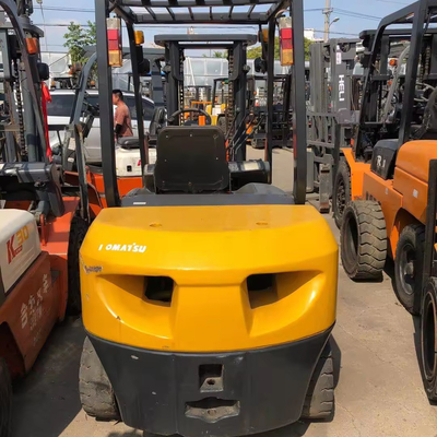 Komatsu FD30 Mini Forklift Cargo Handler with Diesel Power Source and 3 kg Weight