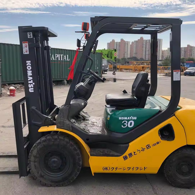 Japan Original Komatsu FD30 3 Ton Forklift with Diesel Engine in Good Condition