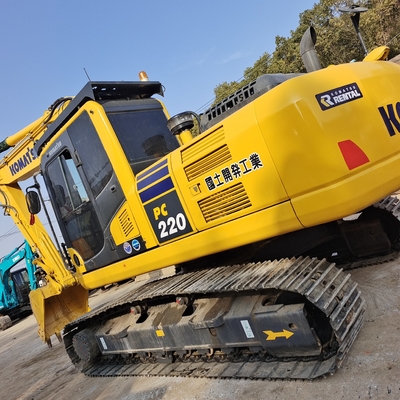 Used Komatsu PC220-8 Excavator with 1.2cbm Bucket Capacity and SAA6D107E-1 Engine