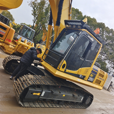 Komatsu PC200-8 Excavator with Original Hydraulic Pump and 1.15m3 Bucket Capacity