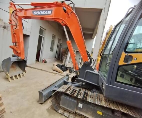 Second Hand DH60-7 Excavators Used Track Shoes Doosan DH60-7 6 Tons Good Condition