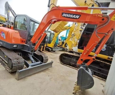 Good Condition Used Doosan DH60-7 Excavator Original Hydraulic Valve Mini Digger