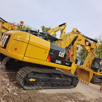 Good Condition Japan Original CAT320D Excavator with Maximum Digging Depth of 6810MM