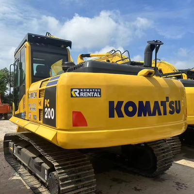 Japan Komatsu PC200-8 Used Crawler Excavator with Track Shoes 20 Tons at Manufacturing Plant
