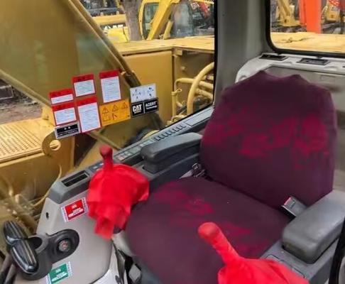 Japan 320C Used Caterpillar Excavator 2018 Model with 0.9 Bucket Capacity