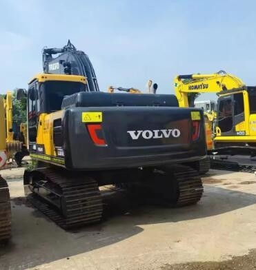 Original Hydraulic Cylinder Used Volvo Excavator EC210D for Your Construction Needs