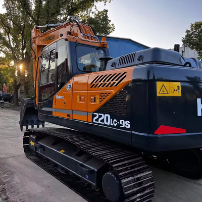 Japan HYUNDAI220-9S Used Excavator with 35 Rated Speed and 6810MM Maximum Digging Depth