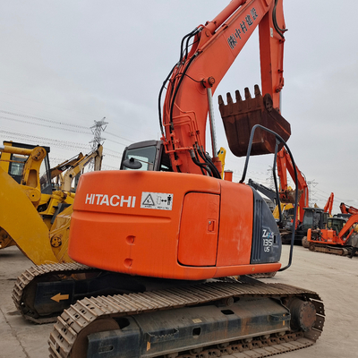 Hitachi ZX135 Excavator 4000 Working Hours 12500KGS Operating Weight Original Paint